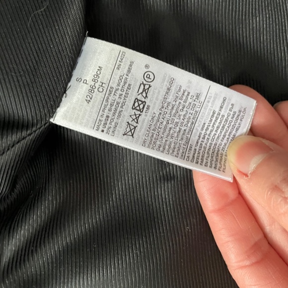 Banana republic coat - Picture 3 of 6